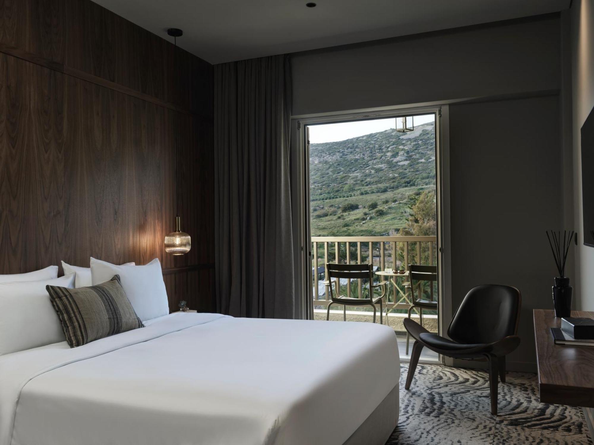 Habitación Doble Deluxe con vistas al jardín